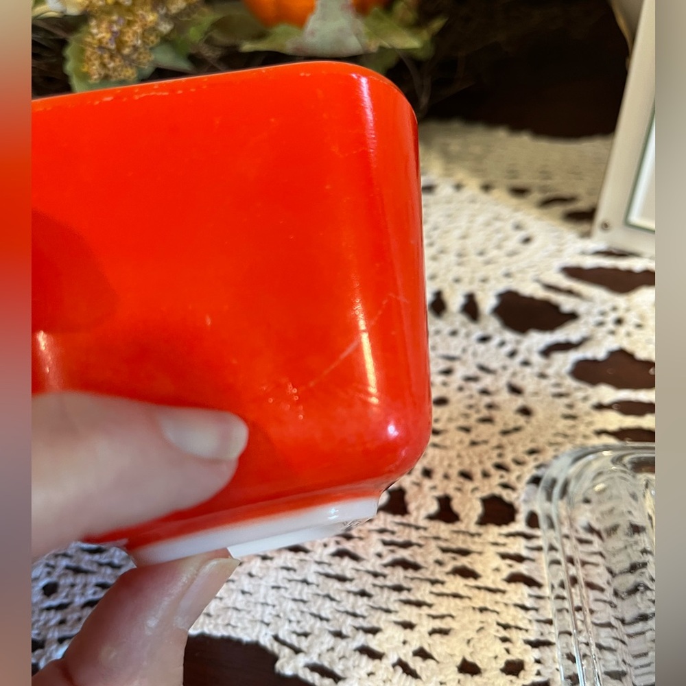 Pyrex Red Glass Container - Picture 8 of 16